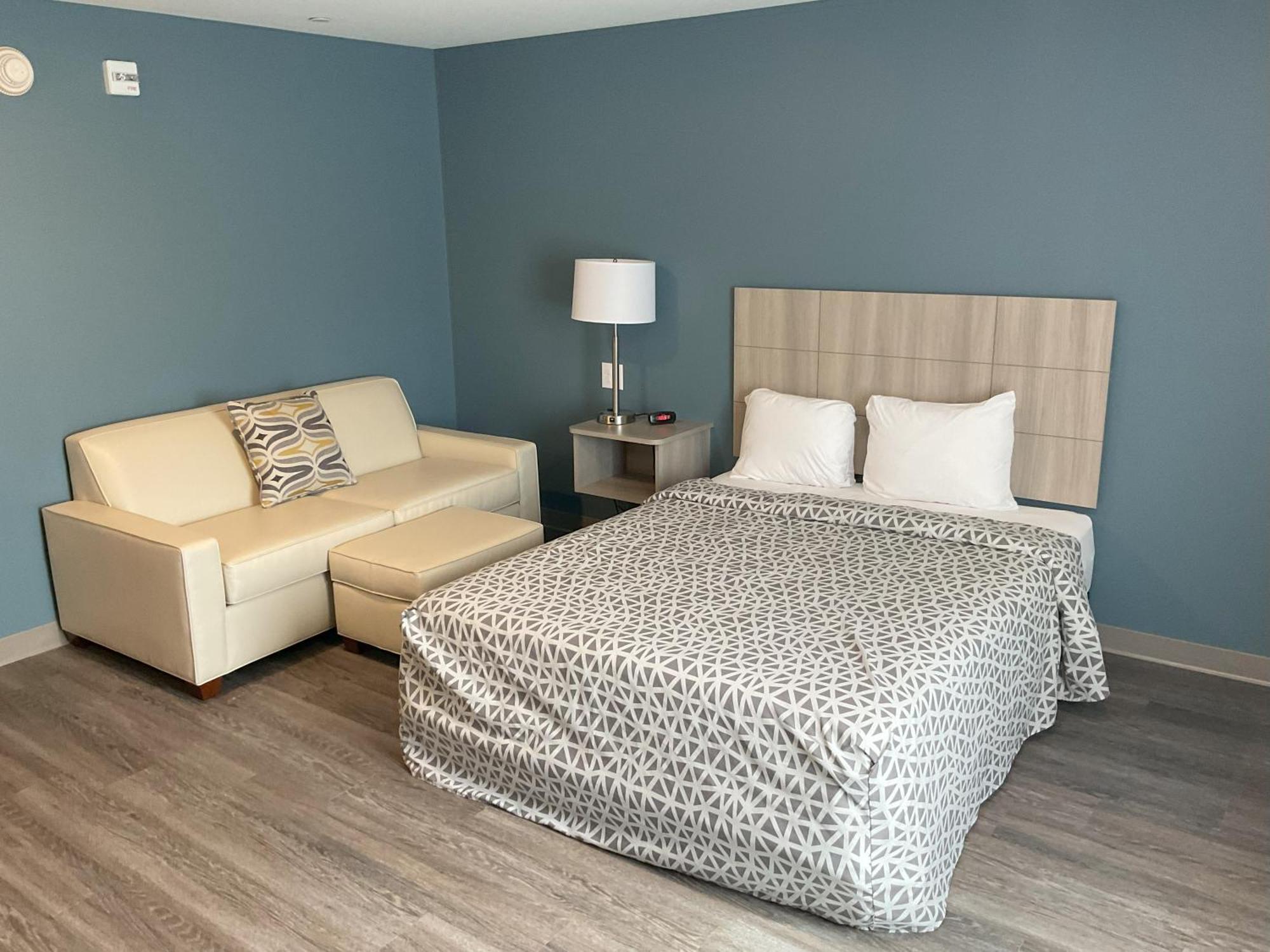 Woodspring Suites Charlotte Airport Buitenkant foto